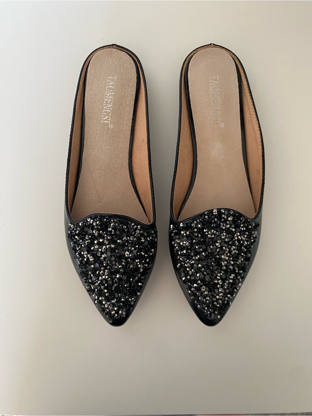 Women’s Black Patented Bead Sequin Embellished Pointed Toe Slides Size 8 NWOT